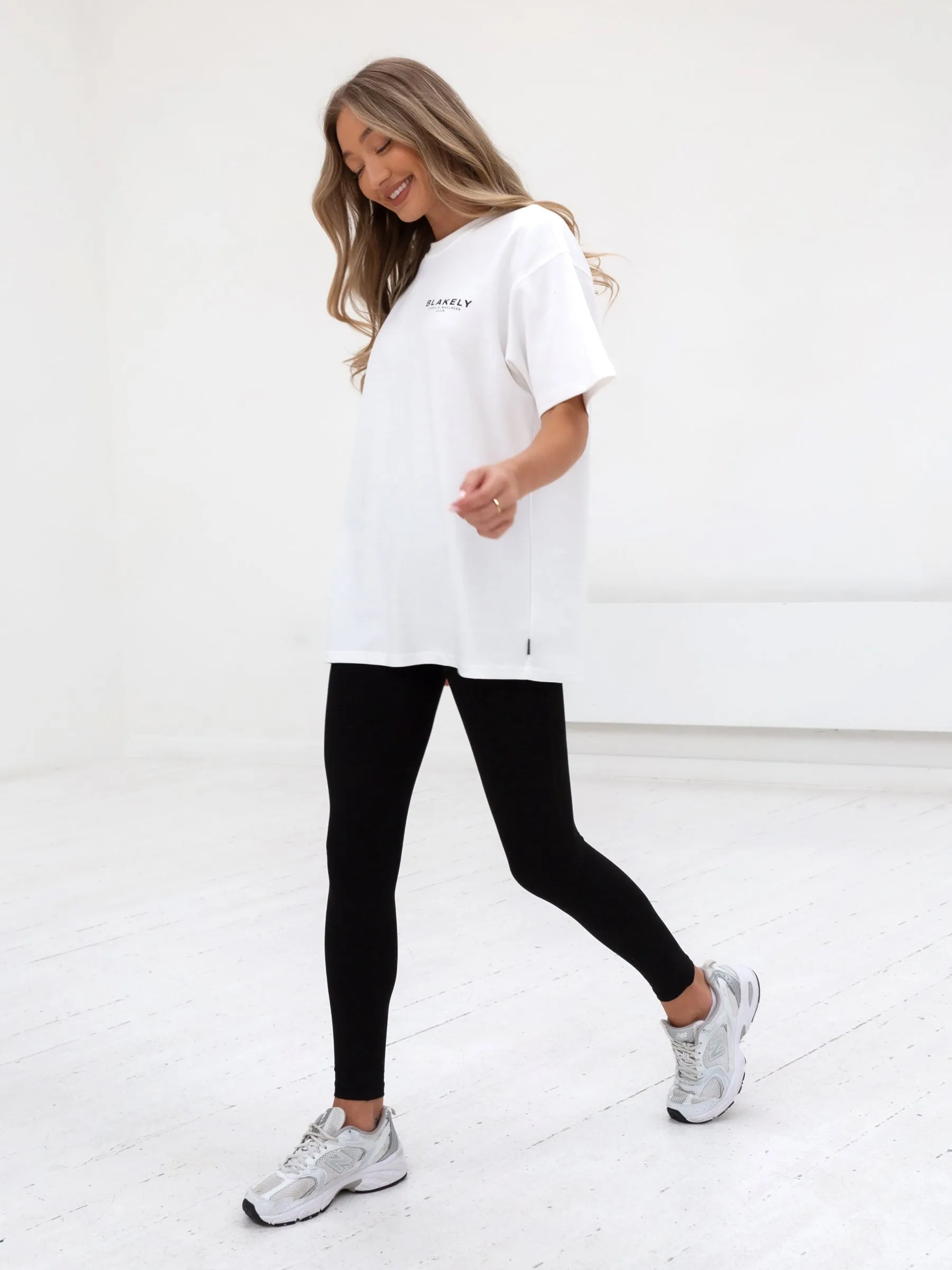 Active Studios Oversized T-Shirt - White